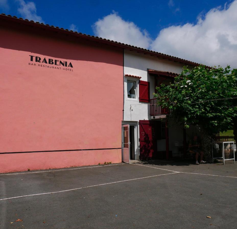 Auberge Trabenia Ascain Exterior photo
