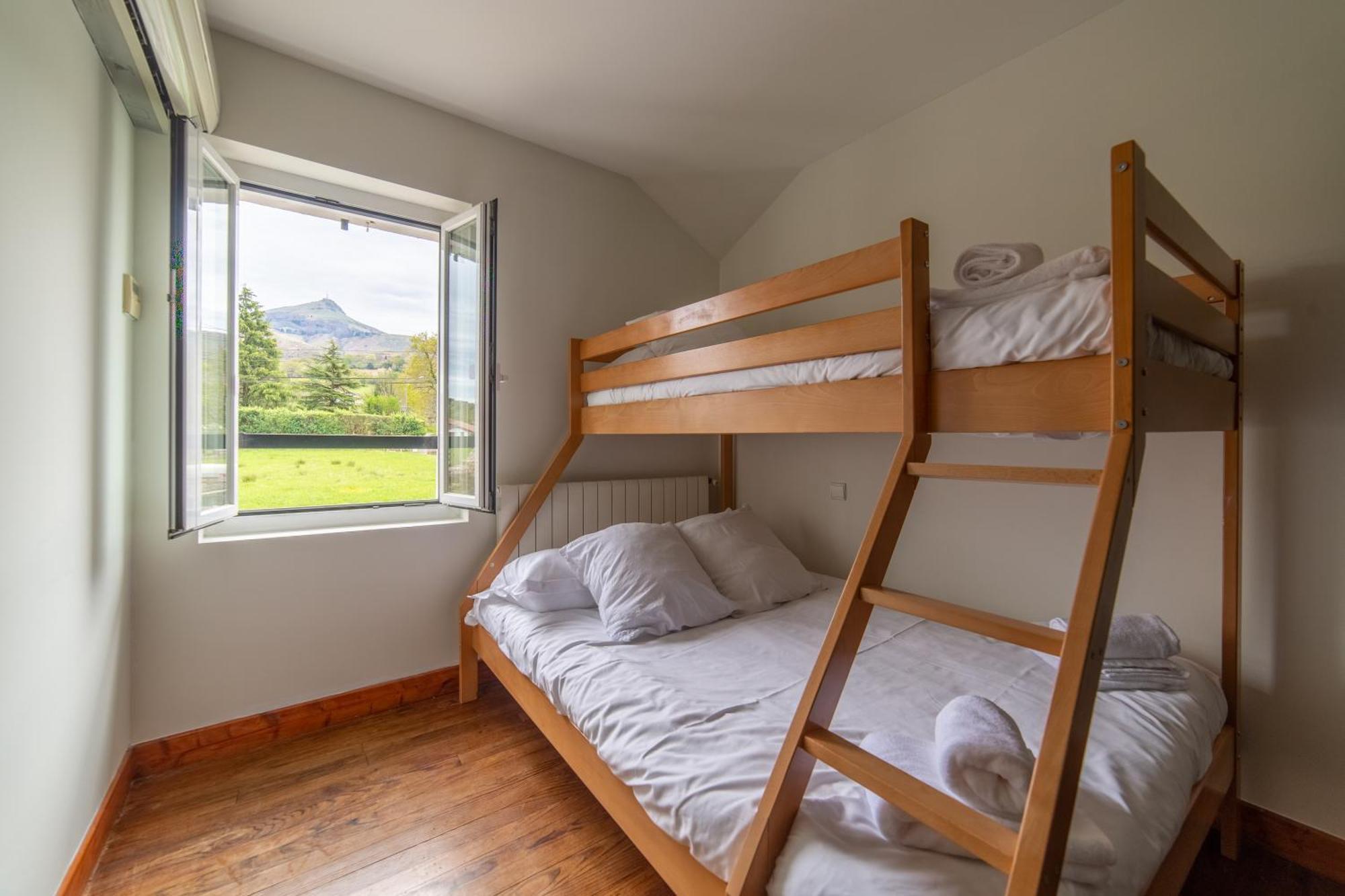 Auberge Trabenia Ascain Room photo